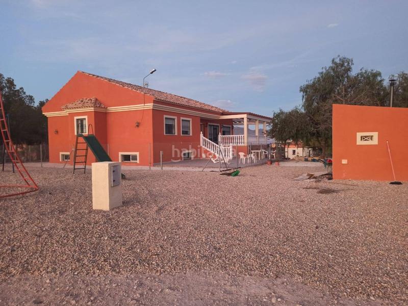 Foto 90b029cc-c688-4127-9c49-4681b88eda2e. Country house with parking in Mazarrón casco urbano Mazarrón