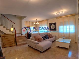 Casa adosada en Nules. Fantastico adosado en venta en nules.