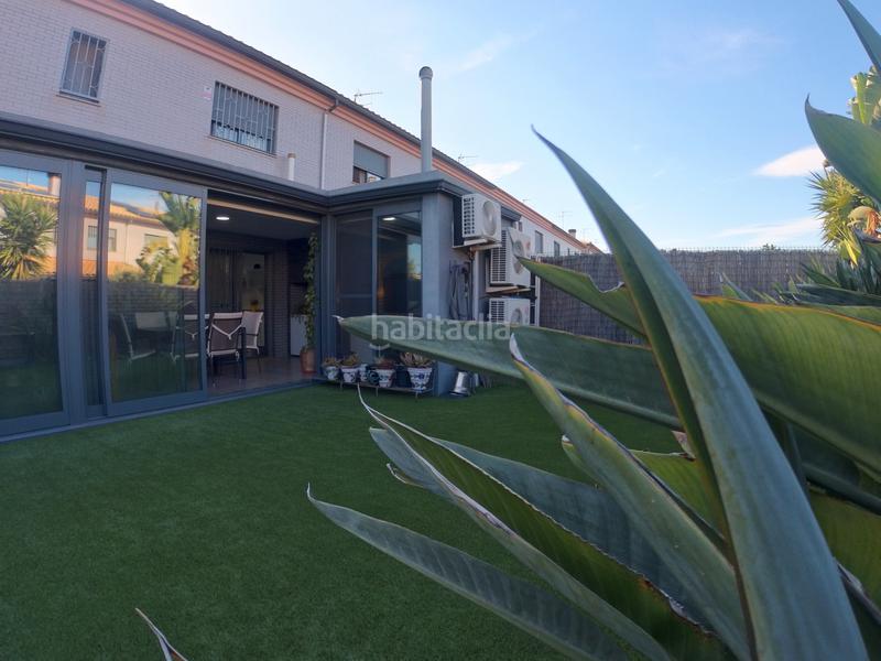 Foto b2e30505-cad2-40f7-b852-67bc2567e794. Xalet amb aparcament piscina a Parque Sensal Castellón de la Plana