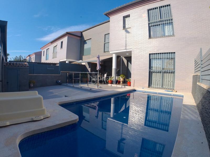 Foto df51115c-79c1-43b7-b05a-dfd0c6352369. Xalet amb aparcament piscina a Parque Sensal Castellón de la Plana