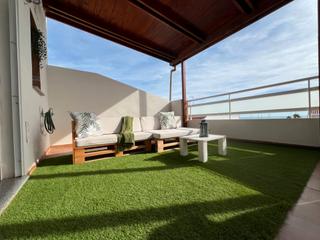 Appartement  Calle lepanto. Ático dúplex con vistas al mar en les cases