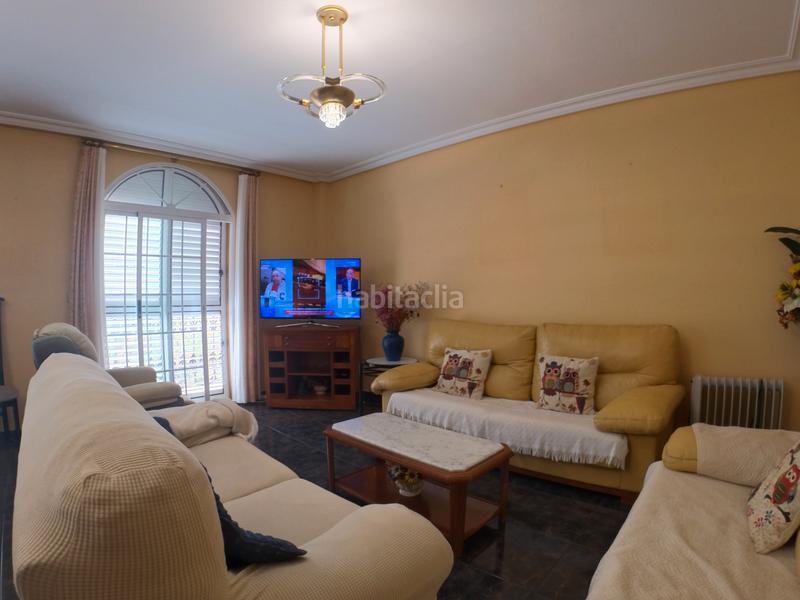 Foto 2d1afa22-d445-4242-b4d5-63bfe598fcac. Casa  con local, grandes terrazas y múltiples opciones de uso – lista para entrar a vivir. en Vall d´Uixó (la)