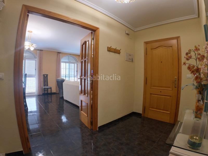 Foto 5687f5e3-6463-4b99-b98d-44b1edb4a2e2. Casa  con local, grandes terrazas y múltiples opciones de uso – lista para entrar a vivir. en Vall d´Uixó (la)