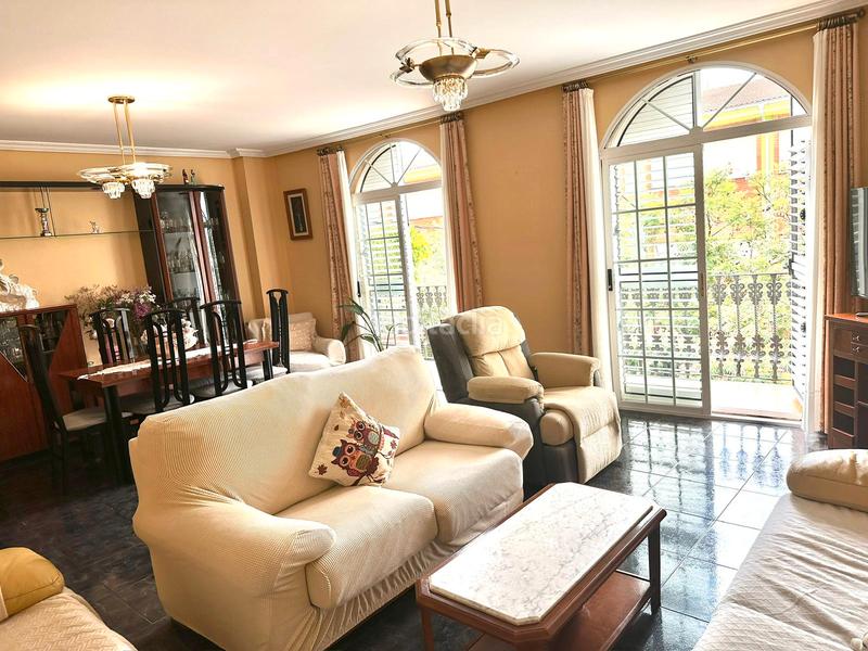 Foto 6f65b9e4-dc76-42ea-9944-37f21ef4f80a. Casa  con local, grandes terrazas y múltiples opciones de uso – lista para entrar a vivir. en Vall d´Uixó (la)