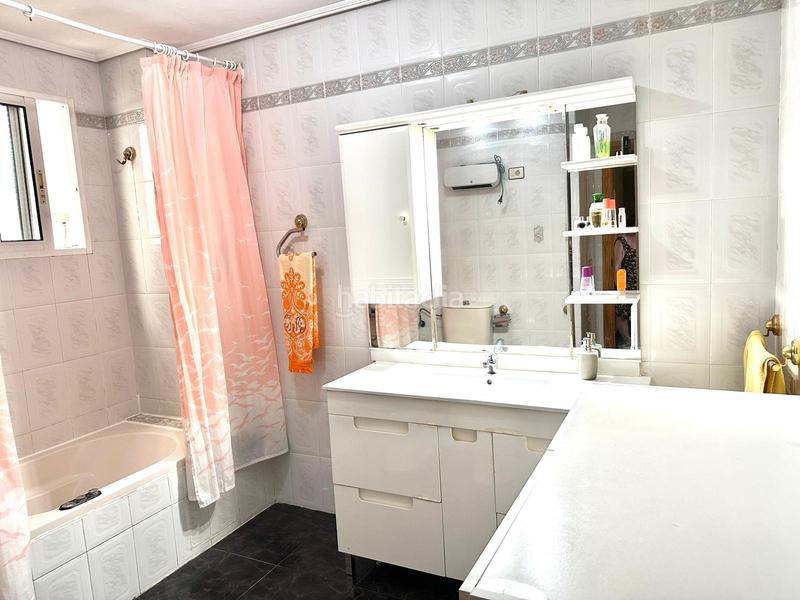 Foto 72909f0a-988a-4f07-bbd7-a16579a2dbe9. Casa  con local, grandes terrazas y múltiples opciones de uso – lista para entrar a vivir. en Vall d´Uixó (la)