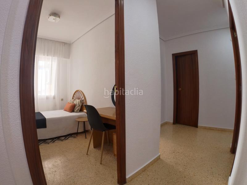 Foto 4ba86d0e-eb1e-4531-a889-1c9eb089193b. Flat with parking in Avenida de Valencia - Avenida de Casalduch Castellón de la Plana