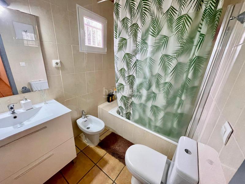 Foto 89e4501c-4b47-498d-8a3e-76805863c23e. Chalet  independiente de 190 m² con piscina, jardín y garaje en Onda