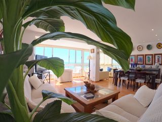 Flat  Avinguda mediterrània. Exclusivo apartamento con vistas al mar en primera línea de play