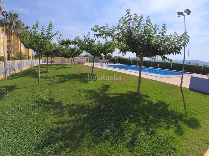 Foto 899dc6f4-bd43-4cd3-ba7c-c0ac311e148a. Casa adossada amb xemeneia calefacció aparcament piscina a Sagunt