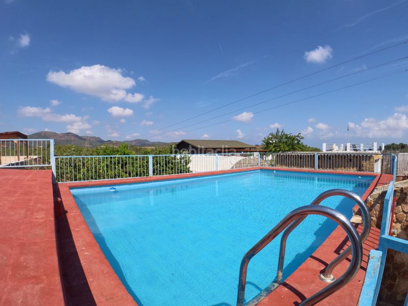 Foto 4df13bc0-f13b-4241-bc6c-a657fefdd5de. Xalet amb aparcament piscina a Centro-El Castillo Sagunt