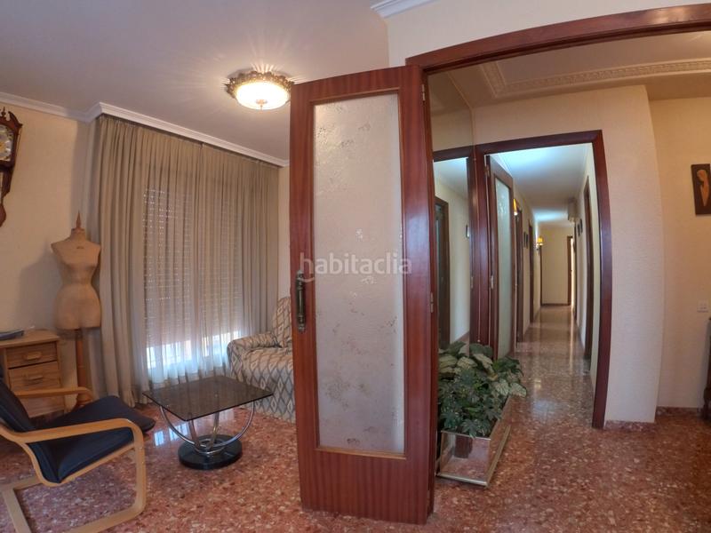 Foto 43025cdf-d4ea-4bbd-99fa-148099c2c5e4. Piso amplio piso exterior con 4 dormitorios, terraza y balcón en Nules