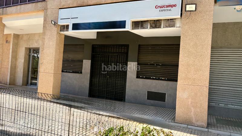 Foto b3da4943-a385-416c-8bea-3c09733e8351. Affitto locale commerciale in calle tigris 1 in Parque Alcosa Sevilla