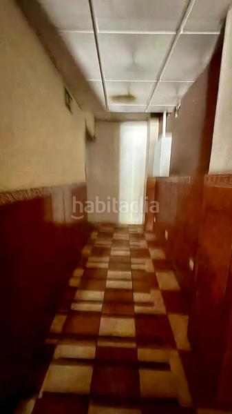 Foto 0a0830f2-6e51-4c5a-8cd7-04b7f9a97f4f. Alquiler local comercial en calle tigris 1 local hosteleria con cocina en Sevilla