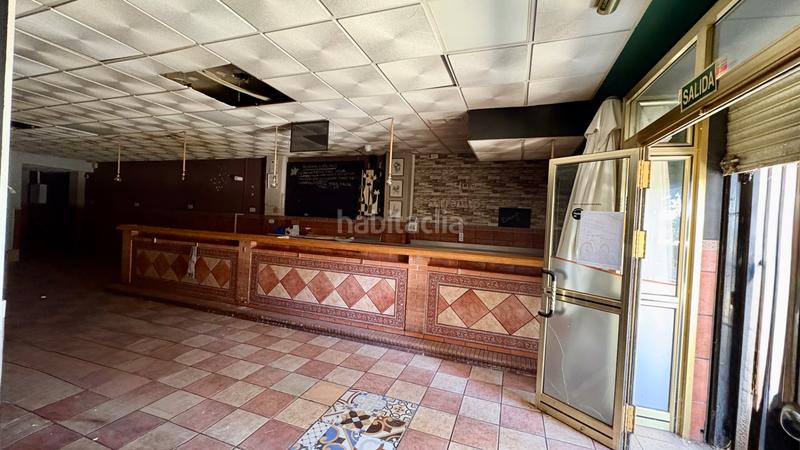 Foto 76028484-4ebe-4033-8a1f-0cca126cd291. Alquiler local comercial en calle tigris 1 local hosteleria con cocina en Sevilla