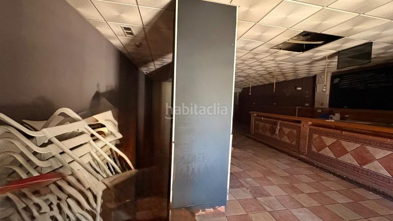 Foto 71f6757f-d877-40f3-87f4-747ffe5bfa51. Rent business premise in calle tigris 1 in Parque Alcosa Sevilla