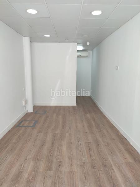 Foto 444ea283-7c47-4a27-bdca-385da76e0e15. Rent business premise in Los Remedios Sevilla