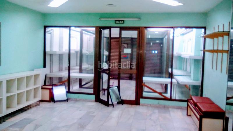 Foto eccdfd1b-96ea-45da-a740-8fdd2d1c857f. Alquiler local comercial en calle afán de ribera 137 local comercial en Sevilla