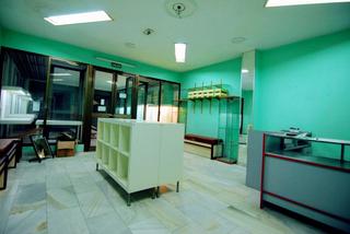 Location Local commercial à Calle afán de ribera 137. Local comercial