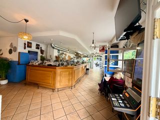 Miete Gesch�ftsraum en Avenida de miraflores 52. Alquilar bar sin cocina