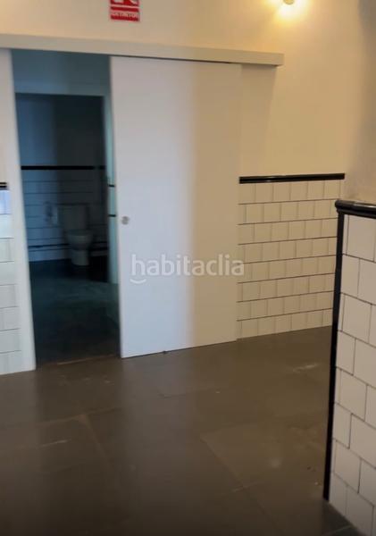 Foto e5a2824e-3437-4415-9cf0-bf81984896af. Alquiler local comercial alquiler sin comisiones local comercial en Sevilla