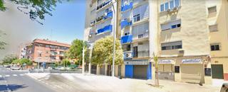 Alquiler Local Comercial en Emilia barral 3. Local comercial con distribucin