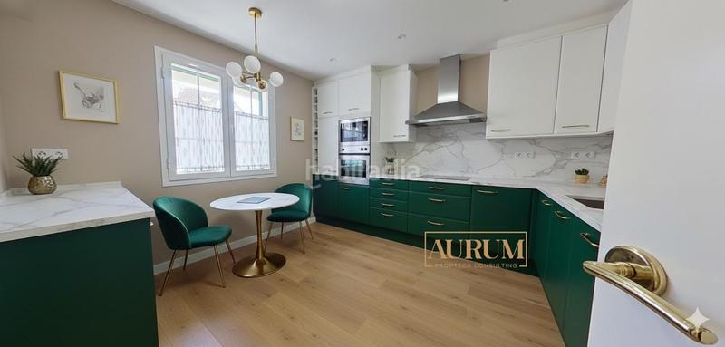 Foto 4cdf79fa-9c88-4b3b-9ef3-dd1146bc06bf. Reihenhaus in Encinar de los Reyes La Moraleja