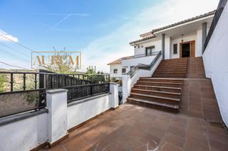 Chalet à Valdilecha. Chalet independiente con vivienda adicional en valdilecha