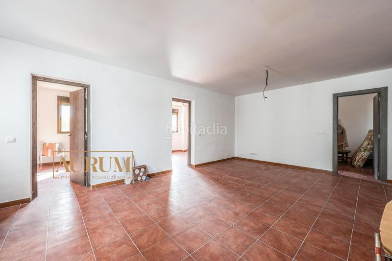 Foto 230f9f94-5345-4118-9ae4-d9363315429c. Xalet amb aparcament a Valdilecha