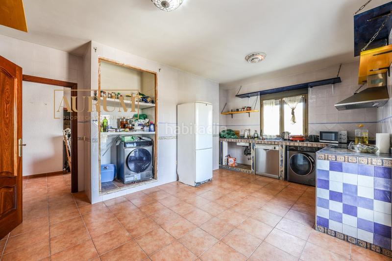 Foto 813a75a4-954e-4758-adc9-9717105a0d81. Xalet amb aparcament a Valdilecha