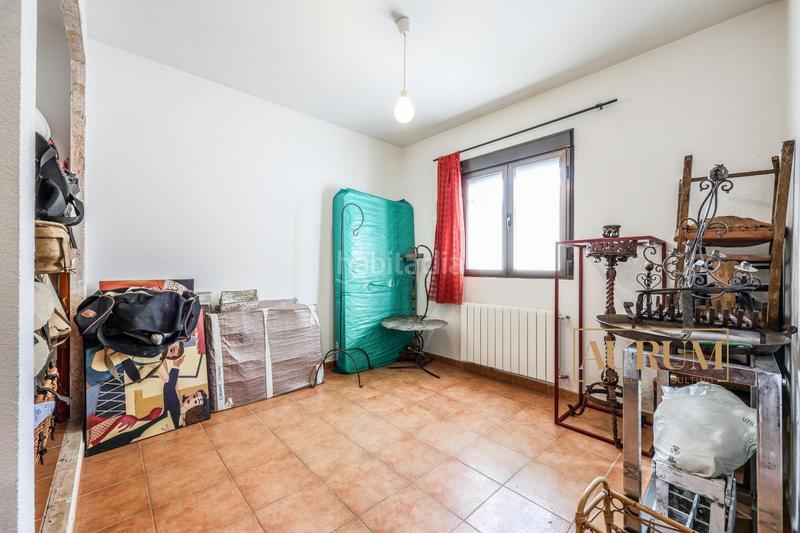 Foto b35a7a4f-331a-4ede-a28d-8d98082f2f80. Xalet amb aparcament a Valdilecha