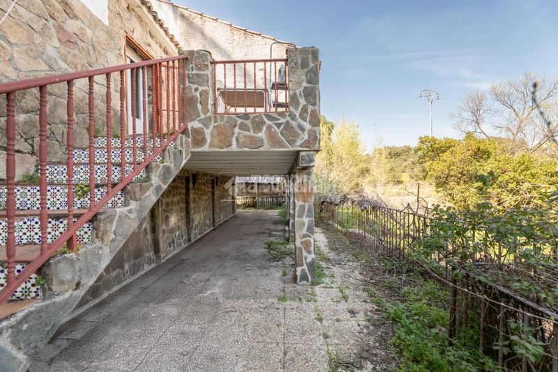 Foto 2758d445-6815-4a25-9b99-bdfd1a80f7f6. Casa amb calefacció aparcament a Las Matas-Peñascales Rozas de Madrid (Las)