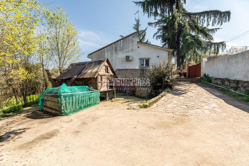 Foto 63b3df5c-2324-4a21-bcd1-00ff70de217e. Casa amb calefacció aparcament a Las Matas-Peñascales Rozas de Madrid (Las)
