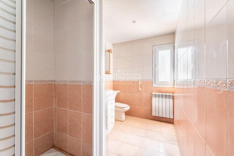 Foto d48d1a5e-9001-47e6-a476-842363fb7f58. Casa amb calefacció aparcament a Las Matas-Peñascales Rozas de Madrid (Las)