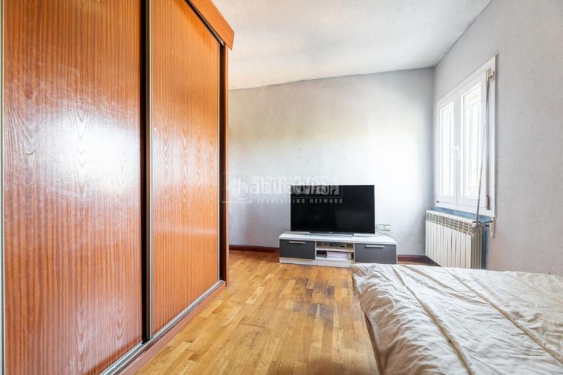 Foto e03b6f79-ab1f-4c7b-9cd0-a8fded9e493d. Casa amb calefacció aparcament a Las Matas-Peñascales Rozas de Madrid (Las)