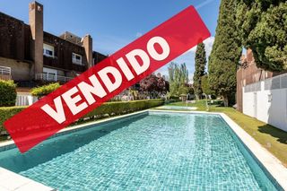 Casa aparellada a El Burgo. Casa en venta en las rozas de madrid
