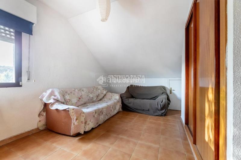 Foto 31af11d9-f340-47eb-b9e5-2bc5fefe0645. Casa amb calefacció aparcament a Molino de la Hoz Rozas de Madrid (Las)