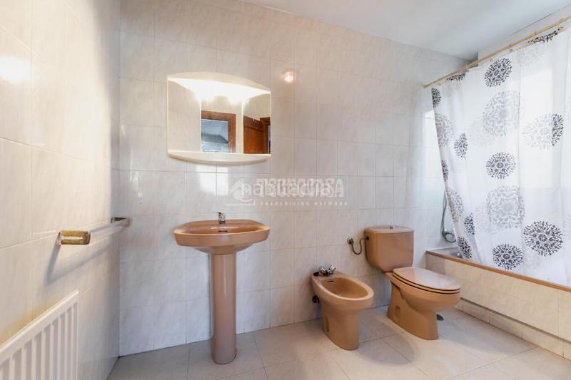 Foto 6e3daf1c-b915-4905-b177-8cdeb8d273ff. Casa amb calefacció aparcament a Molino de la Hoz Rozas de Madrid (Las)