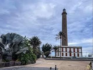 Pis  De tirajana. Playa del inglés  un refugio con encanto y vistas al mar