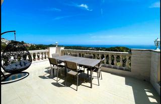 Xalet  Carrer margarida xirgu. Chalet con vistas al mar y licencia turistica