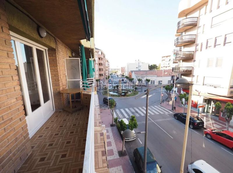 Foto 0149e2a8-4cb8-4a50-b8ba-9f6c70e30b00. Pis a Centro Mutxamel