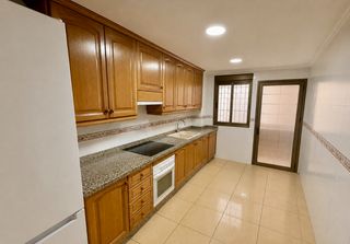 Etagenwohnung  Carrer lope de vega. Se vende cómodo piso en san vicente del raspeig
