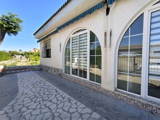 Chalet  Calle riu segura. ¡financiación desde el 90%!