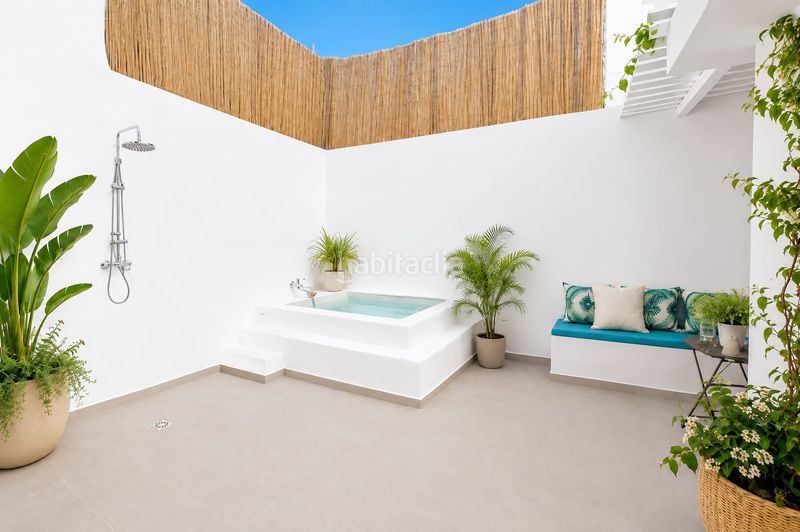 Foto a3919bc6-ac46-4ee7-9a35-e7f836fc9eca. Casa amb piscina a Centro Mutxamel