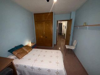 Rent Flat  Carrer pizarro. Se alquila habitación en san vicente del raspeig