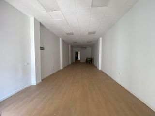 Miete Geschäftsraum in Norte. Se alquila local en excelente ubicación céntrica de san vicente