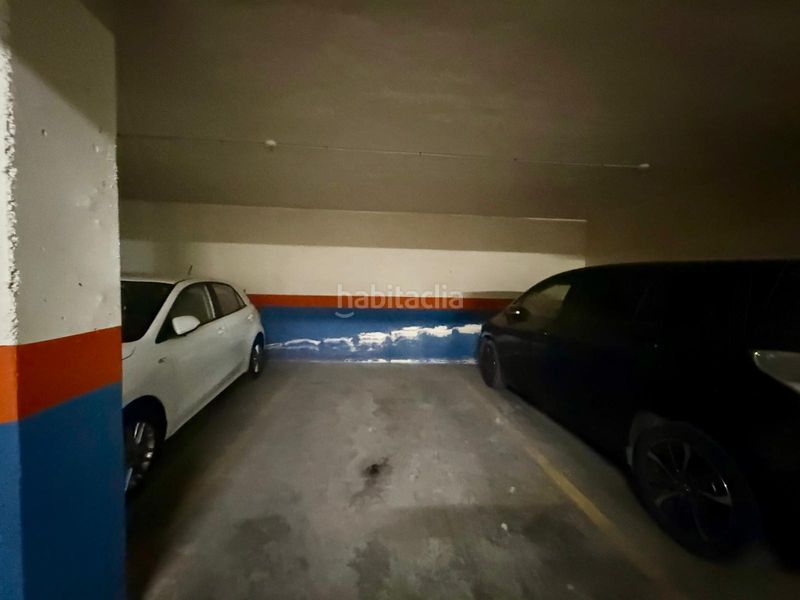 Foto 8f27c1f6-a26c-40f9-8df6-989f787f12a0. Aparcament cotxe a Paus - Polígono San Blas Alicante