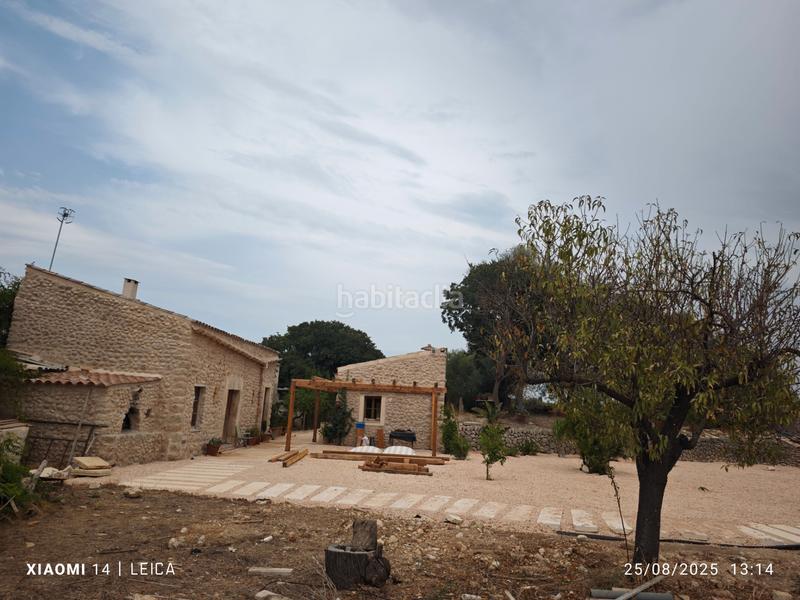 Foto c3c7197c-75bc-4a1e-bd37-2763ae01401c. Lloguer masia amb xemeneia calefacció a Búger