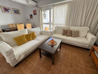 Rent Flat in Calle valentuñana 15. Habitaciones en marbella