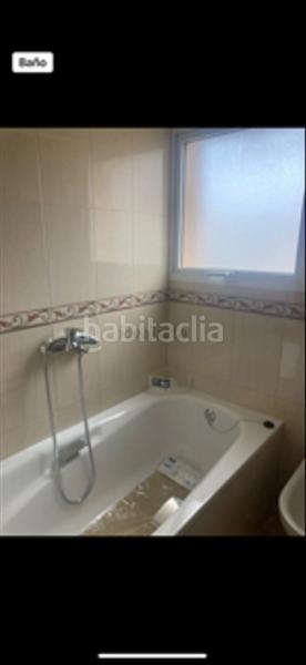 Foto 201f47d2-3304-4f77-b643-fc9faf8dd883. Alquiler piso en avenida de playamar 9 piso en Playamar - Benyamina Torremolinos