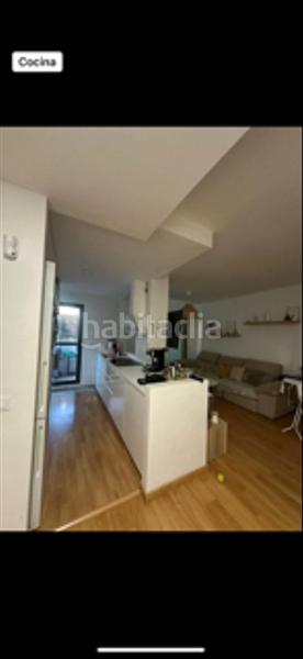 Foto b8888a6a-23da-4811-83db-8008bfeedec6. Rent flat in calle astrea 6 in Los Almendros - El Limonero - El Tomillar Málaga